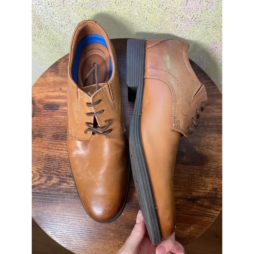 Clarks whiddon plain
